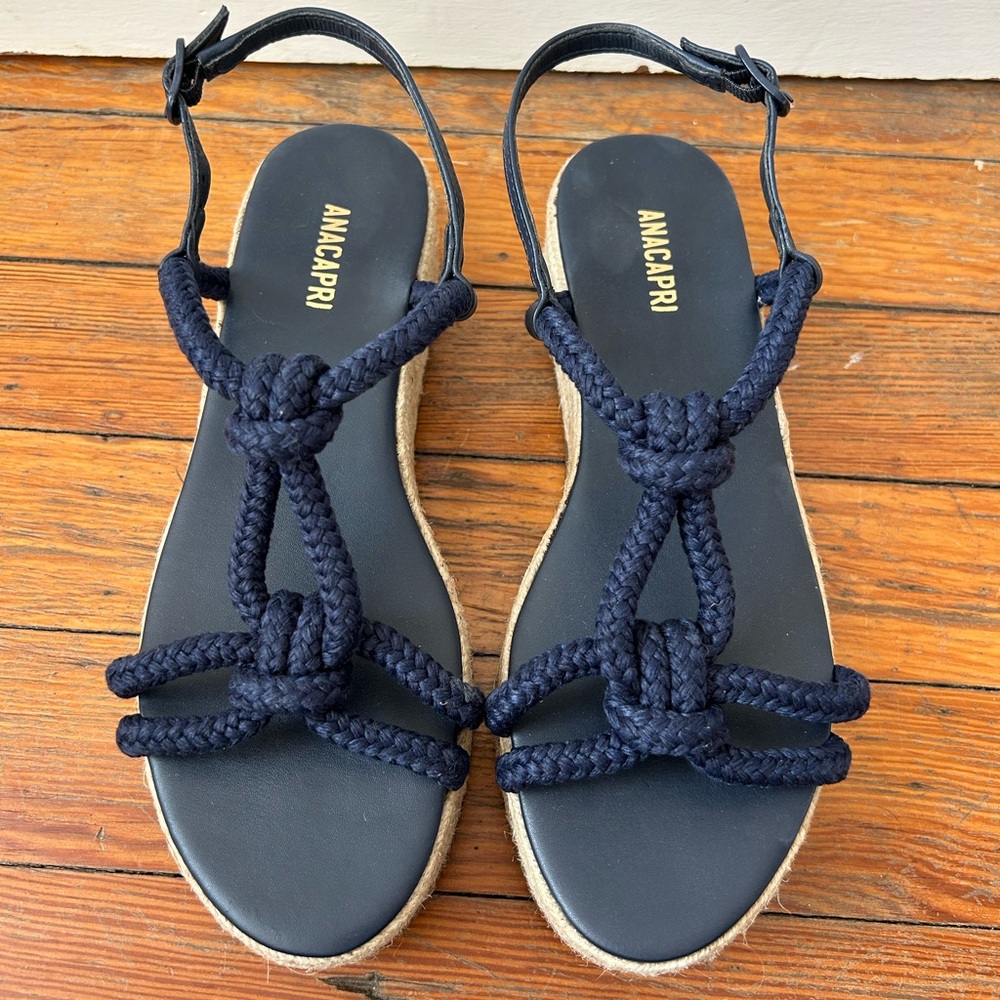 Anacapri NWT navy rope knotted sandals
